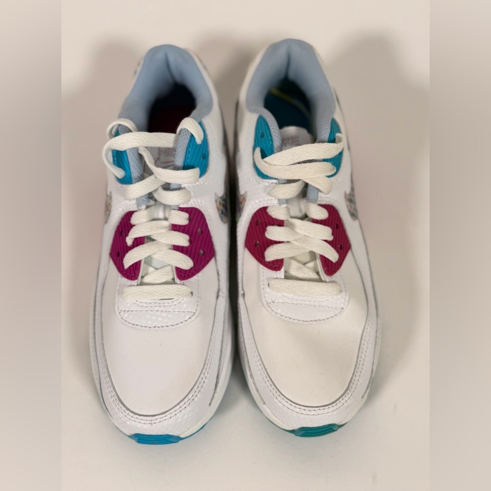 NWOB (Grade School) Nike Air Max 90 'Polka Dots' DV1843-100 - Picture 3 of 7